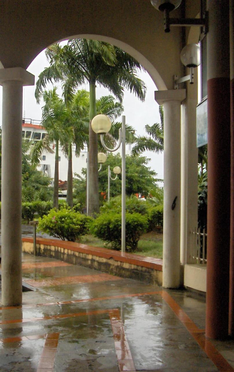 Hotel Saint John Perse Pointe-à-Pitre Eksteriør billede